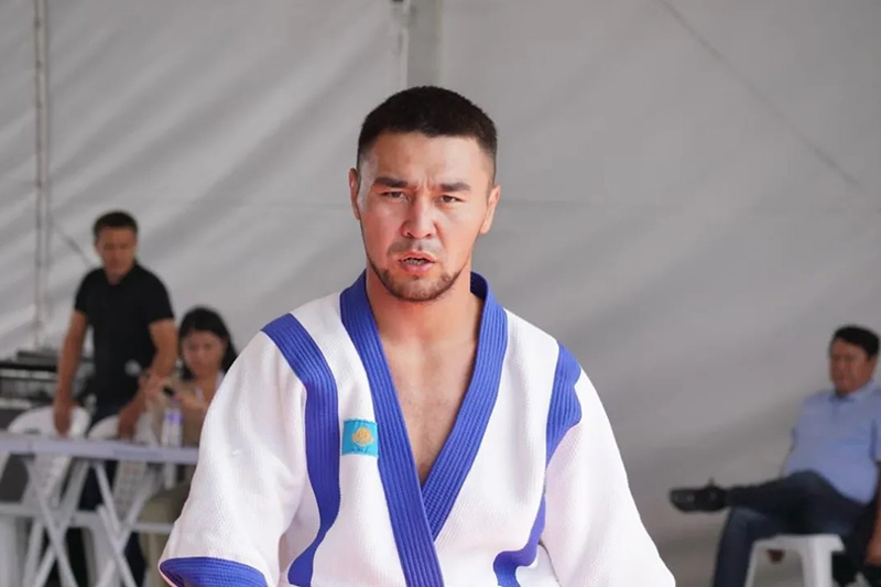 Казахстанский гвардеец стал чемпионом мира по самбо